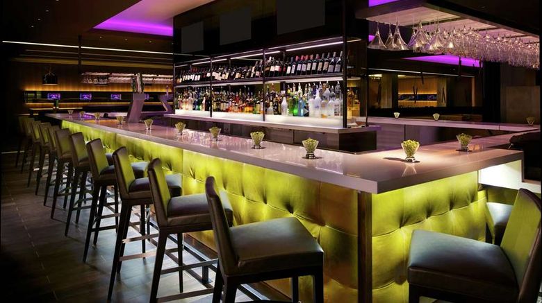 <b>Hilton Anatole Restaurant</b>. Images powered by <a href="https://iceportal.shijigroup.com/" title="IcePortal" target="_blank">IcePortal</a>.