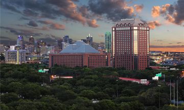 Hilton Anatole