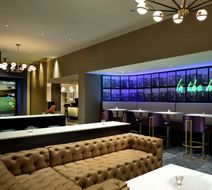 DoubleTree Hotel Dallas-Campbell Centre Lobby