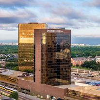 DoubleTree Hotel Dallas-Campbell Centre