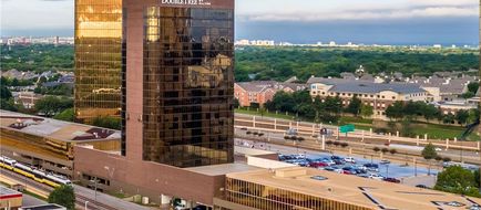 DoubleTree Hotel Dallas-Campbell Centre Exterior