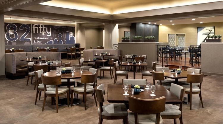 DoubleTree Hotel Dallas-Campbell Centre Restaurant
