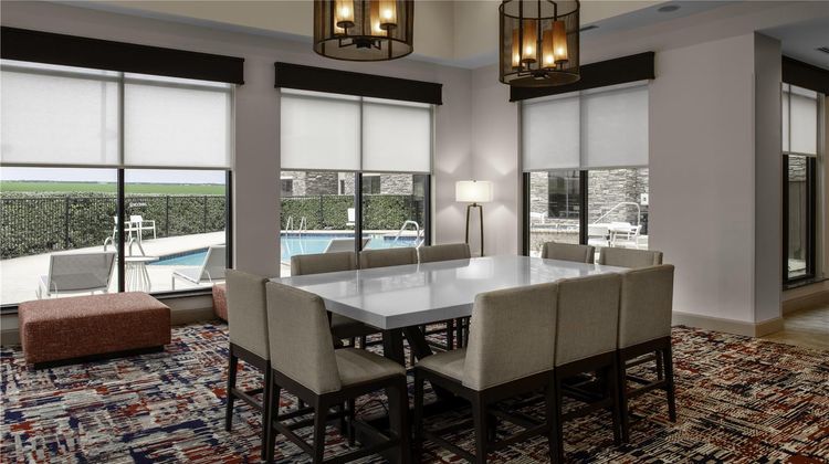 Hilton Garden Inn Denison/Sherman Lobby