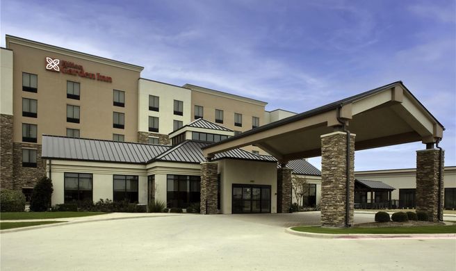 Hilton Garden Inn Denison/Sherman Exterior