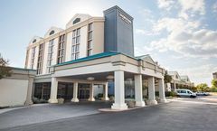 DoubleTree by Hilton DFW Airport North