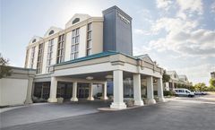 DoubleTree by Hilton DFW Airport North