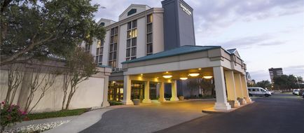 DoubleTree by Hilton DFW Airport North Exterior