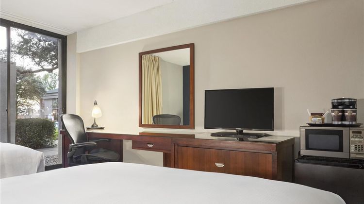 DoubleTree by Hilton DFW Airport North Room