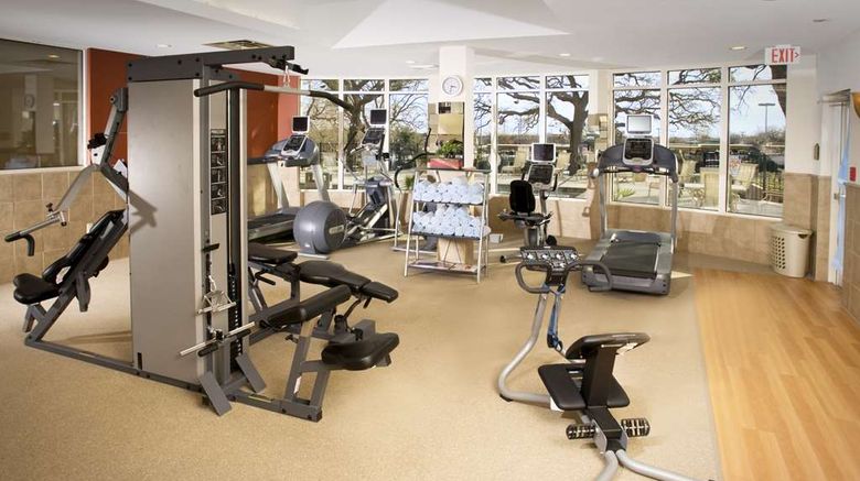 <b>Hilton Garden Inn DFW Airport South Health</b>. Images powered by <a href="https://iceportal.shijigroup.com/" title="IcePortal" target="_blank">IcePortal</a>.