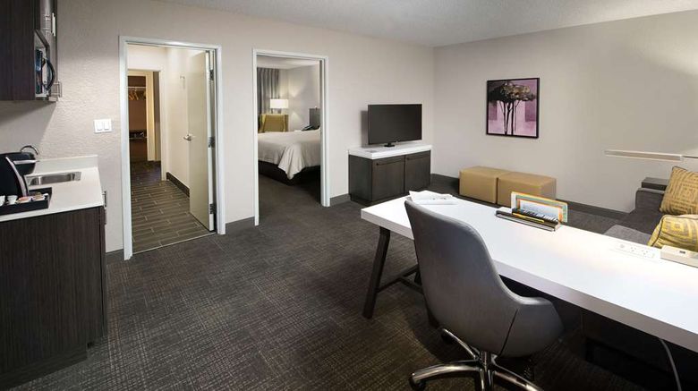 <b>Hilton Garden Inn Las Colinas Room</b>. Images powered by <a href="https://iceportal.shijigroup.com/" title="IcePortal" target="_blank">IcePortal</a>.