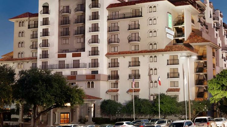 Embassy Suites DFW Intl Arpt South Exterior