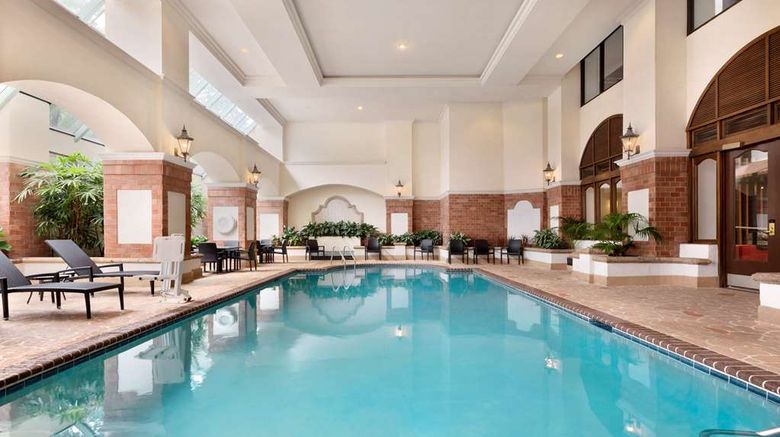 <b>Embassy Suites DFW Intl Arpt South Pool</b>. Images powered by <a href="https://iceportal.shijigroup.com/" title="IcePortal" target="_blank">IcePortal</a>.