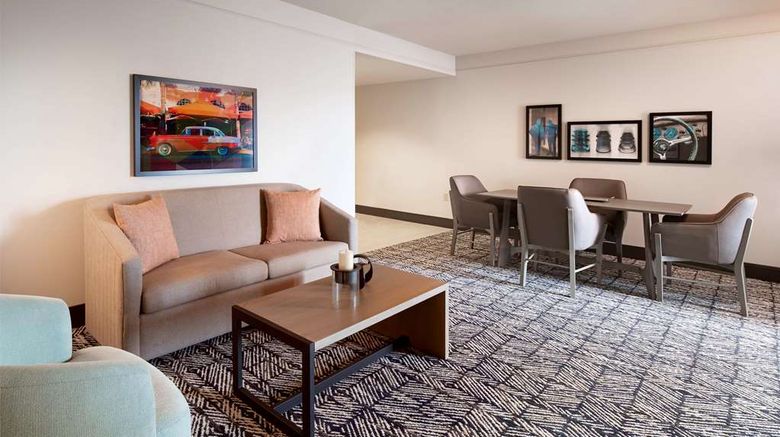 <b>Hilton Dallas/Southlake Town Square Room</b>. Images powered by <a href="https://iceportal.shijigroup.com/" title="IcePortal" target="_blank">IcePortal</a>.