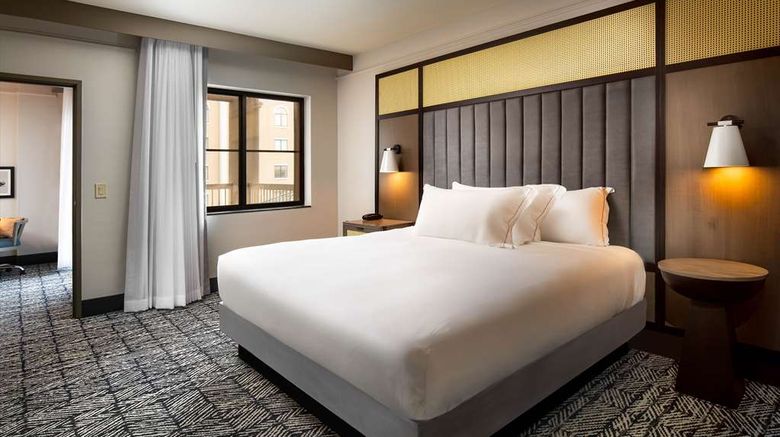 <b>Hilton Dallas/Southlake Town Square Room</b>. Images powered by <a href="https://iceportal.shijigroup.com/" title="IcePortal" target="_blank">IcePortal</a>.