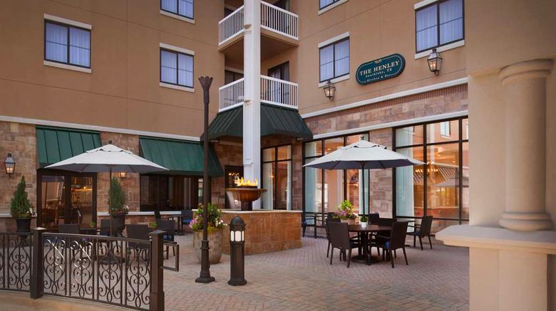 <b>Hilton Dallas/Southlake Town Square Exterior</b>. Images powered by <a href="https://iceportal.shijigroup.com/" title="IcePortal" target="_blank">IcePortal</a>.