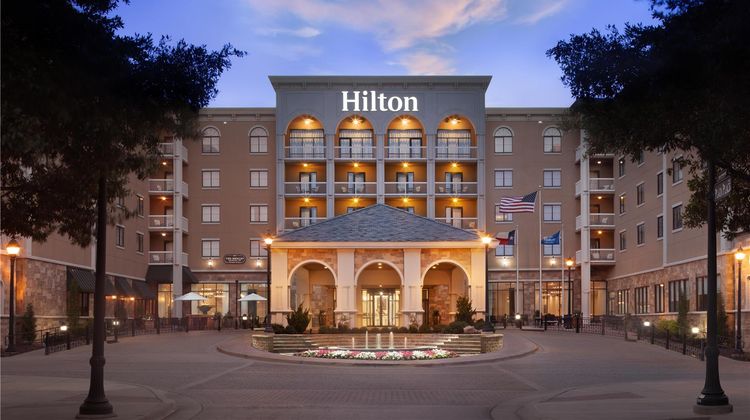 Hilton Dallas/Southlake Town Square Exterior