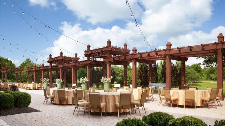 Hilton Dallas/Southlake Town Square Exterior