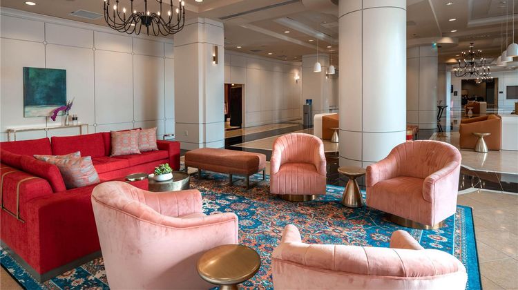 Hilton Dallas/Southlake Town Square Lobby