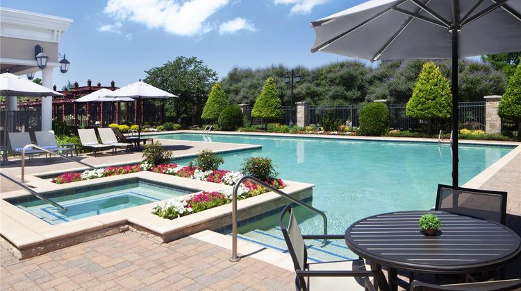 Hilton Dallas/Southlake Town Square Pool