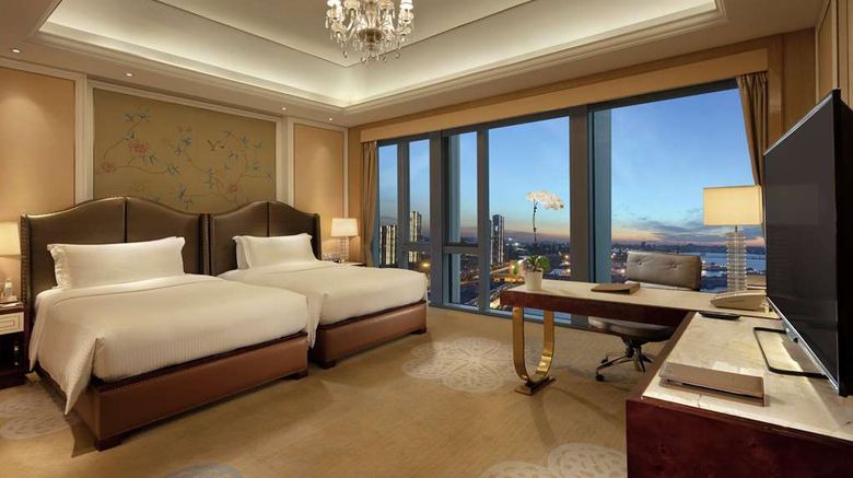 <b>Conrad Dalian Room</b>. Images powered by <a href="https://iceportal.shijigroup.com/" title="IcePortal" target="_blank">IcePortal</a>.