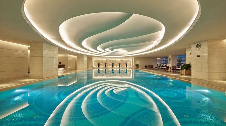 Hilton Dalian Pool