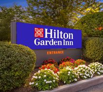 Hilton Garden Inn Danbury Exterior