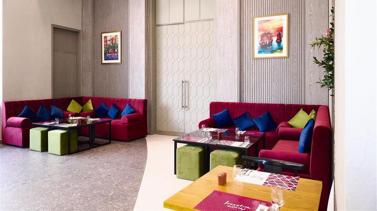 DoubleTree by Hilton Doha Old Town Lobby