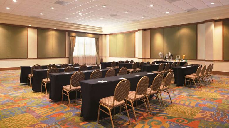 <b>Embassy Suites Dorado del Mar Beach Meeting</b>. Images powered by <a href="https://iceportal.shijigroup.com/" title="IcePortal" target="_blank">IcePortal</a>.