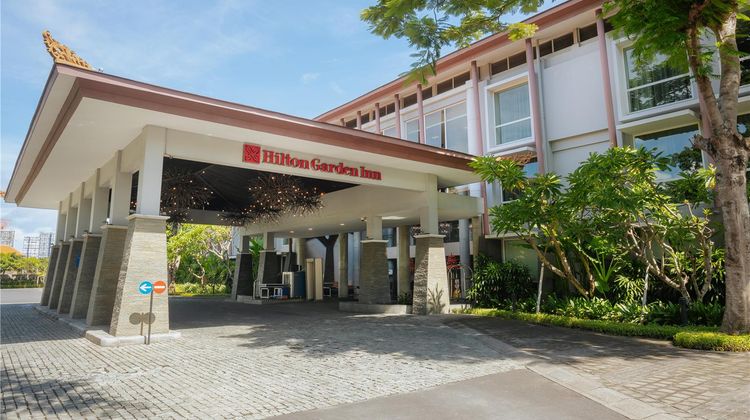 Hilton Garden Inn Bali Ngurah Rai Airprt Exterior