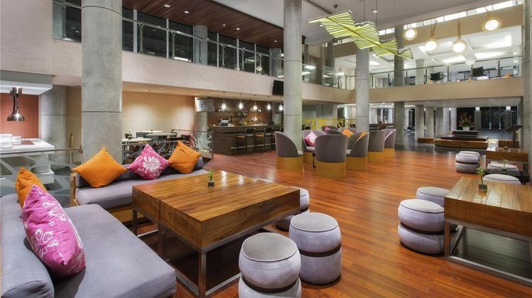 Hilton Garden Inn Bali Ngurah Rai Airprt Lobby