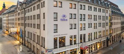 Hilton Dresden Exterior
