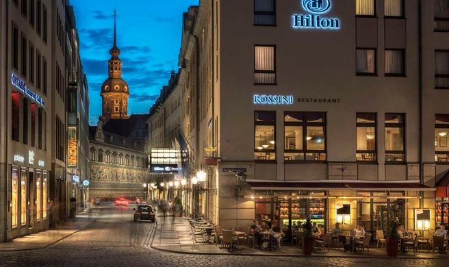 Hilton Dresden Exterior