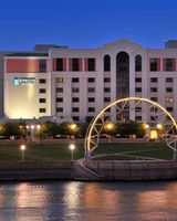Embassy Suites Des Moines Downtown