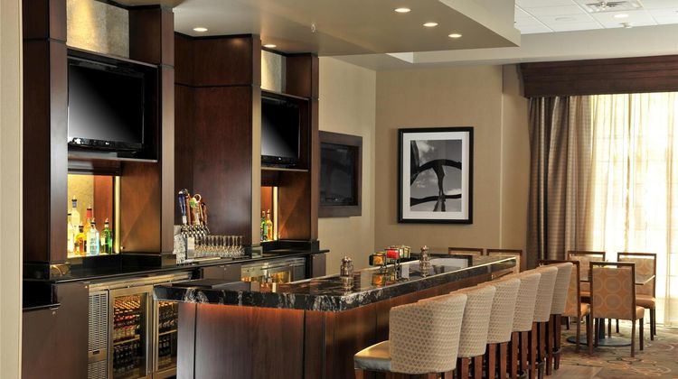 Embassy Suites Des Moines Downtown Restaurant