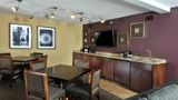 Embassy Suites Des Moines Downtown Room