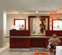 Hilton Garden Inn Des Moines Airport Lobby