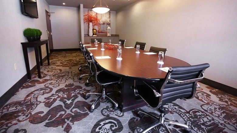 <b>Hilton Garden Inn Des Moines Airport Meeting</b>. Images powered by <a href="https://iceportal.shijigroup.com/" title="IcePortal" target="_blank">IcePortal</a>.