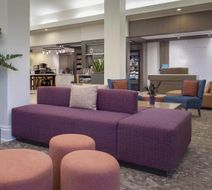Hilton Garden Inn Urbandale Lobby