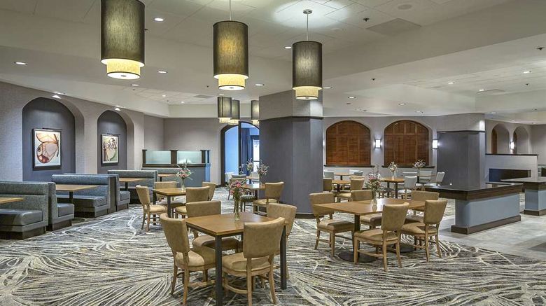 <b>DoubleTree by Hilton Hotel Modesto Restaurant</b>. Images powered by <a href="https://iceportal.shijigroup.com/" title="IcePortal" target="_blank">IcePortal</a>.