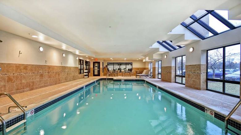 <b>Hampton Inn & Suites Detroit/Canton Pool</b>. Images powered by <a href="https://iceportal.shijigroup.com/" title="IcePortal" target="_blank">IcePortal</a>.