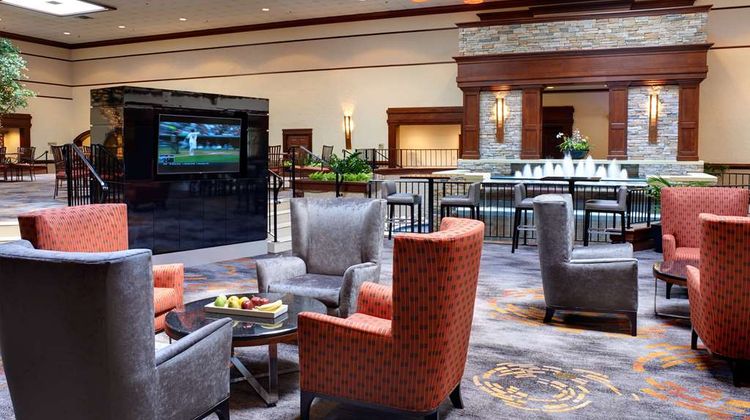 Doubletree Hotel Detroit-Dearborn Lobby