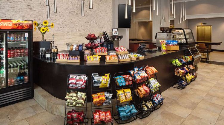 Doubletree Suites by Hilton Detroit Down Restaurant