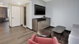 DoubleTree by Hilton Detroit Novi Room