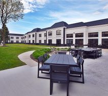 DoubleTree by Hilton Detroit Novi Exterior