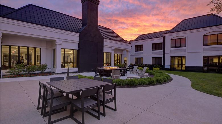 <b>DoubleTree by Hilton Detroit Novi Exterior</b>. Images powered by <a href="https://iceportal.shijigroup.com/" title="IcePortal" target="_blank">IcePortal</a>.