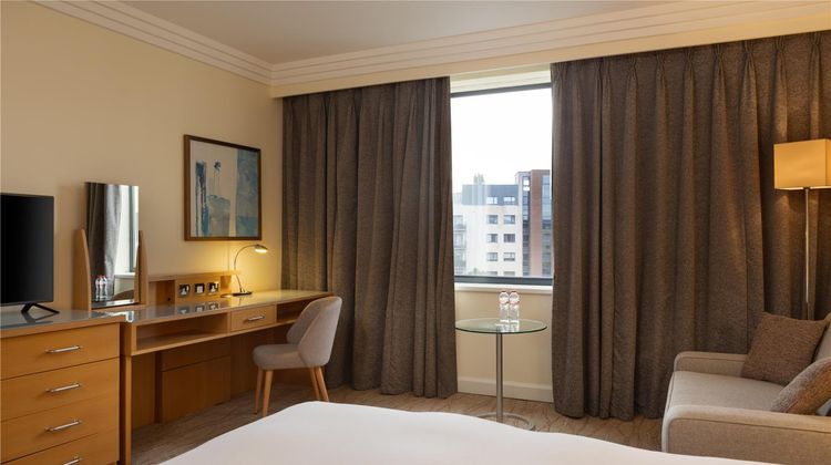 Hilton Dublin Airport Room