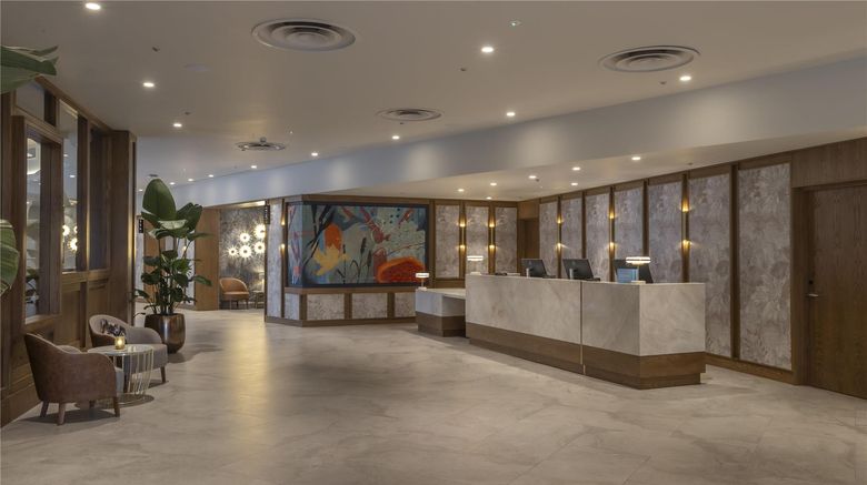<b>Hilton Dublin Lobby</b>. Images powered by <a href="https://iceportal.shijigroup.com/" title="IcePortal" target="_blank">IcePortal</a>.