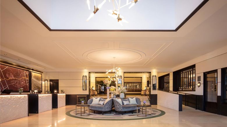 <b>Conrad Dublin Lobby</b>. Images powered by <a href="https://iceportal.shijigroup.com/" title="IcePortal" target="_blank">IcePortal</a>.