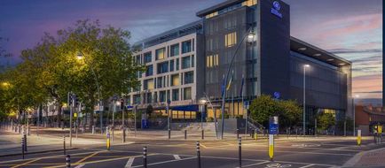Hilton Dublin Kilmainham Exterior