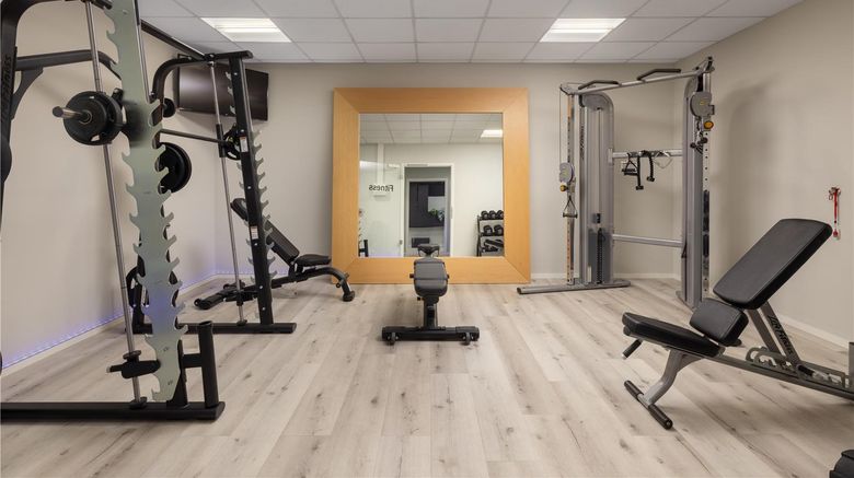 <b>Hilton Duesseldorf Health</b>. Images powered by <a href="https://iceportal.shijigroup.com/" title="IcePortal" target="_blank">IcePortal</a>.